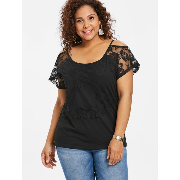 Lace Panel Open Shoulder Plus Size Tee - Black - Picture 2 of 8